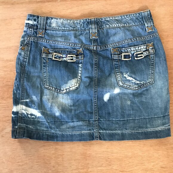Dolce & Gabbana Denim Mini Skirt Women size 40 Blue Distressed Buckle Accent - Picture 2 of 11